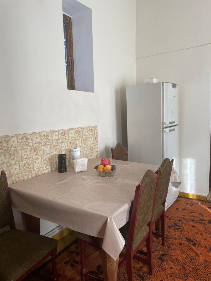 Silve Apartment Tbilisi Buitenkant foto