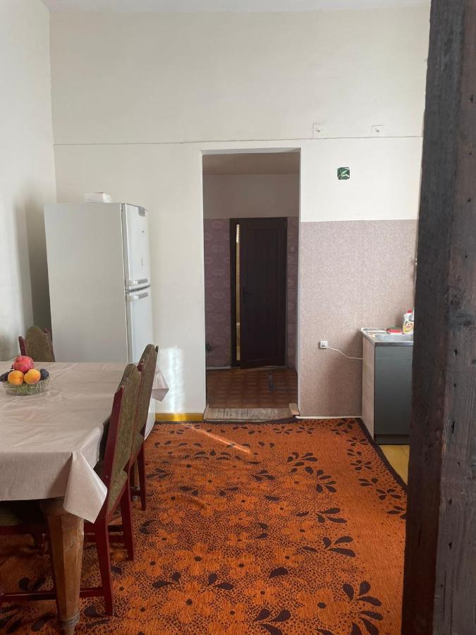 Silve Apartment Tbilisi Buitenkant foto