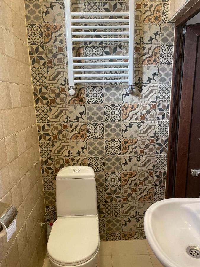 Silve Apartment Tbilisi Buitenkant foto