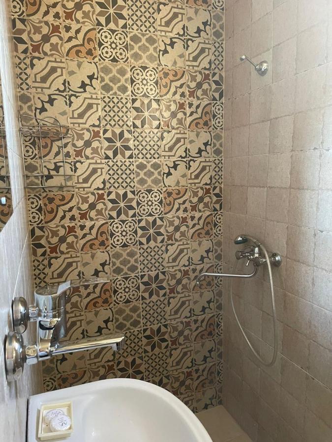 Silve Apartment Tbilisi Buitenkant foto